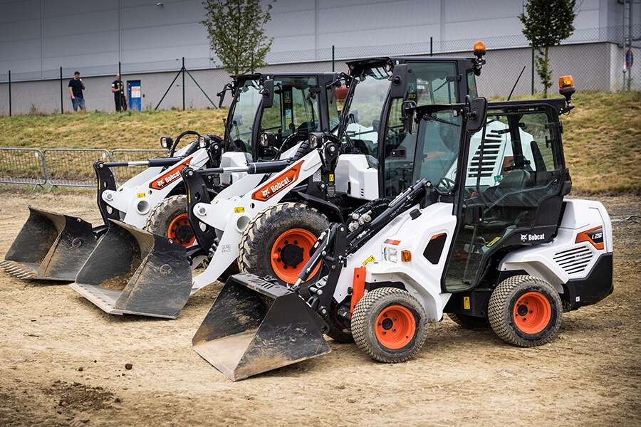 съчленени товарачи bobcat