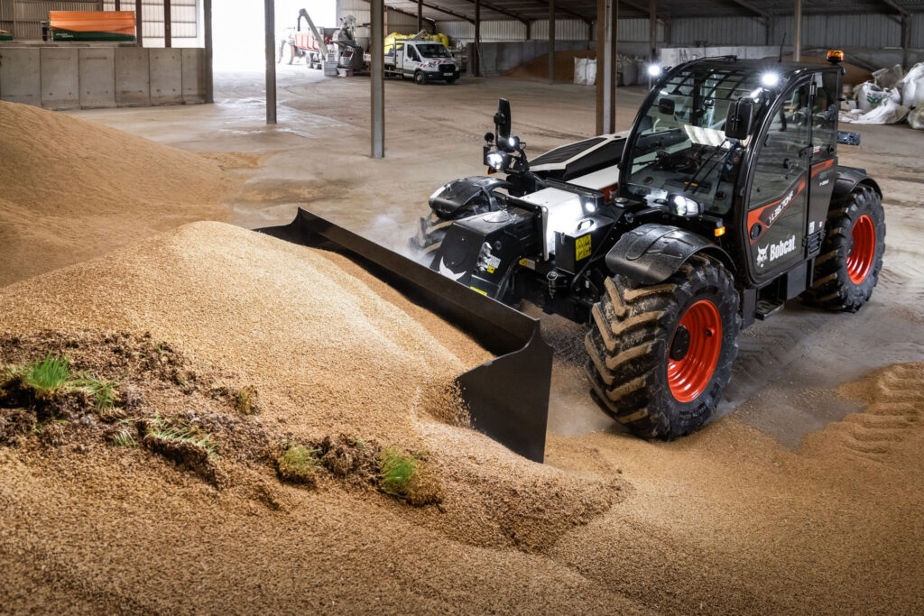 Bobcat TL3870HF V Drive 1