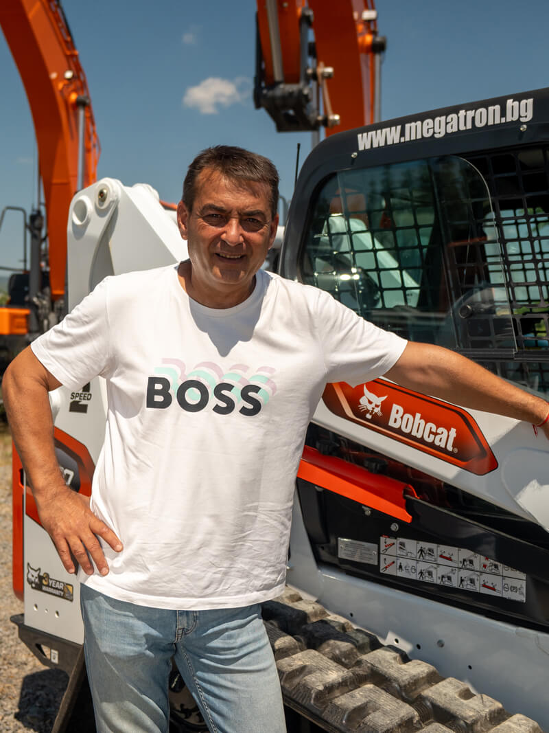 Bobcat Megatron Biser Uzunov